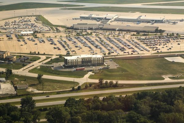 Quad City International Airport News - Bi-State Regional Commission